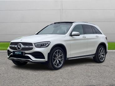 SPOTICAR Mercedes Glc 2.0 Glc300 Mhev Amg Line (premium Plus) G-tronic+ Used Car - Suv Petrol White - Selby - 1200549918_3