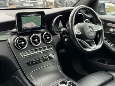 SPOTICAR Mercedes Glc 2.1 Glc250d Amg Line (premium) G-tronic+ 4matic Eu Used Car - Suv Diesel Grey - Billinghay - 1200594768_3