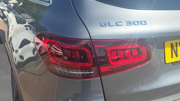 SPOTICAR Mercedes Glc 2.0 Glc300 Mhev Amg Line G-tronic+ 4matic Euro 6 ( Used Car - Suv Petrol Grey - Leicester - 1200617598_5
