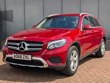 SPOTICAR Mercedes Glc 2.0 Glc250 Sport G-tronic+ 4matic Euro 6 (s/s) 5dr Used Car - Suv Petrol Orange - Norwich - 1200630130_2