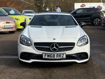 SPOTICAR Mercedes Slc 1.6 Slc180 Amg Line G-tronic Euro 6 (s/s) 2dr Used Car - Saloon Petrol White - Leicester - 1200556794_3
