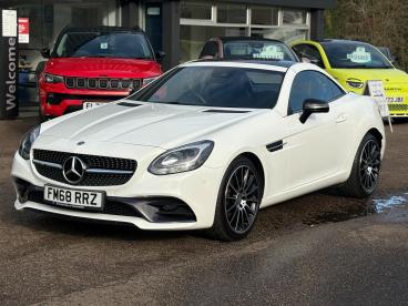 SPOTICAR Mercedes Slc 1.6 Slc180 Amg Line G-tronic Euro 6 (s/s) 2dr Used Car - Saloon Petrol White - Leicester - 1200556794_4
