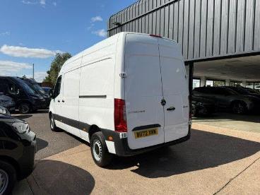 SPOTICAR Mercedes Sprinter 2.0 315 Cdi Progressive Fwd L2 H2 Euro 6 (s/s) 5dr Used Car - Commercial Vehicle Diesel White - Cheltenham - 1200624807_5