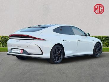 SPOTICAR Mg Im5 100kwh Performance Saloon Auto 4wd 5dr Used Car - Saloon Electric White - Dumfries - 1200577605_3