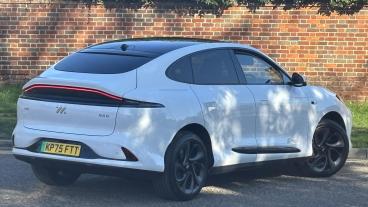 SPOTICAR Mg Im6 100kwh Launch Edition Auto 4wd 5dr Used Car - Suv Electric  - Hemel Hempstead - 1200555739_5