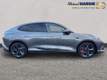 SPOTICAR Mg Im6 100kwh Launch Edition Auto 4wd 5dr Used Car - Suv Electric Silver - Wallsend - 1200559675_5