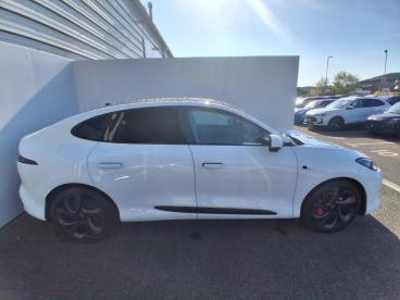 SPOTICAR Mg Im6 100kwh Launch Edition Auto 4wd 5dr Used Car - Suv Electric White - Trowbridge - 1200583455_4