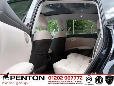 SPOTICAR Mg Im6 100kwh Long Range Auto 5dr Used Car - Suv Electric Black - Christchurch - 1200603418_4