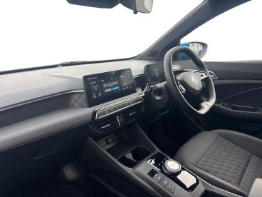 SPOTICAR Mg 3 Mg3 1.5 Hybrid+ Mhev Trophy Auto Euro 6 (s/s) 5dr Used Car - Saloon Hybrid Blue - Wallsend - 1200549084_3