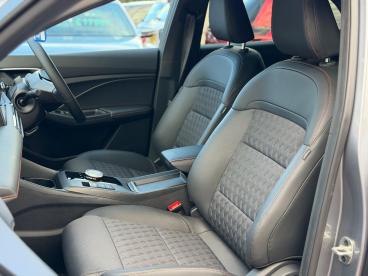 SPOTICAR Mg 3 Mg3 1.5 Hybrid+ Mhev Trophy Auto Euro 6 (s/s) 5dr Used Car - Saloon Hybrid  - Warwick - 1200551685_3