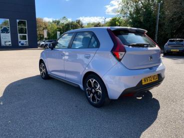 SPOTICAR Mg 3 Mg3 1.5 Vti-tech Exclusive Nav Euro 6 (s/s) 5dr Used Car - Saloon Petrol Blue - Rugby - 1200562519_5