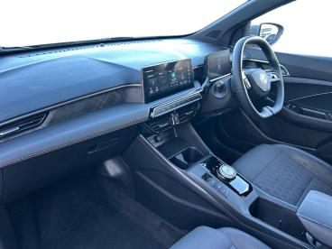 SPOTICAR Mg 3 Mg3 1.5 Hybrid+ Trophy Auto Euro 6 (s/s) 5dr Used Car - Saloon Hybrid Silver - Ashington - 1200573543_3