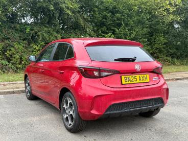 SPOTICAR Mg 3 Mg3 1.5 Hybrid+ Trophy Auto Euro 6 (s/s) 5dr Used Car - Saloon Hybrid Red - Balsall Common - 1200579402_5