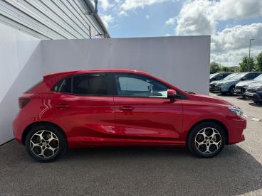 SPOTICAR Mg 3 Mg3 1.5 Hybrid+ Trophy Auto Euro 6 (s/s) 5dr Used Car - Saloon Hybrid Red - Trowbridge - 1200583461_5