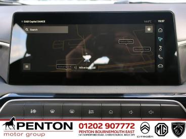 SPOTICAR Mg 3 Mg3 1.5 Se Euro 6 (s/s) 5dr Used Car - Saloon Petrol Blue - Christchurch - 1200593466_2