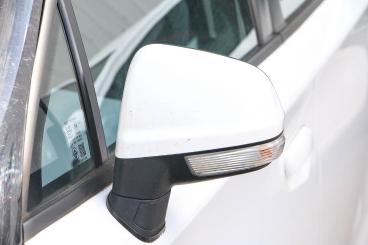 SPOTICAR Mg 3 Mg3 1.5 Vti-tech Excite Euro 6 (s/s) 5dr Used Car - Saloon Petrol White - Lichfield - 1200599304_5