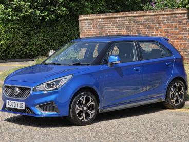 SPOTICAR Mg 3 Mg3 1.5 Vti-tech Exclusive Nav Euro 6 (s/s) 5dr Used Car - Saloon Petrol Blue - Hemel Hempstead - 1200612673_3