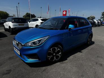 SPOTICAR Mg 3 Mg3 1.5 Vti-tech Excite Euro 6 (s/s) 5dr Used Car - Saloon Petrol Blue - Enniskillen - 1200613806_1