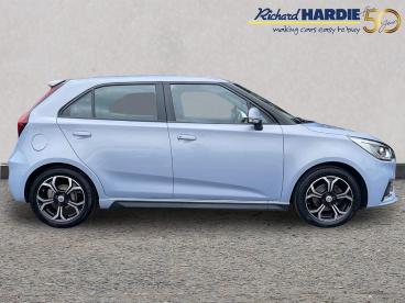 SPOTICAR Mg 3 Mg3 1.5 Vti-tech Exclusive Nav Euro 6 (s/s) 5dr Used Car - Saloon Petrol Silver - Ashington - 1200614685_5