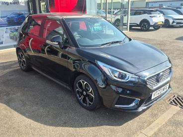 SPOTICAR Mg 3 Mg3 1.5 Vti-tech Exclusive Nav Euro 6 (s/s) 5dr Used Car - Saloon Petrol Black - Boston - 1200618817_1