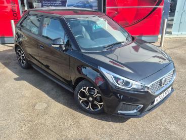 SPOTICAR Mg 3 Mg3 1.5 Vti-tech Exclusive Nav Euro 6 (s/s) 5dr Used Car - Saloon Petrol Black - Boston - 1200618817_5