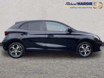 SPOTICAR Mg 3 Mg3 1.5 Hybrid+ Trophy Auto Euro 6 (s/s) 5dr Used Car - Saloon Hybrid Black - Ashington - 1200623578_5