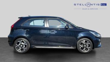 SPOTICAR Mg 3 Mg3 1.5 Vti-tech Exclusive Nav Euro 6 (s/s) 5dr Used Car - Saloon Petrol Black - Preston - 1200625074_2