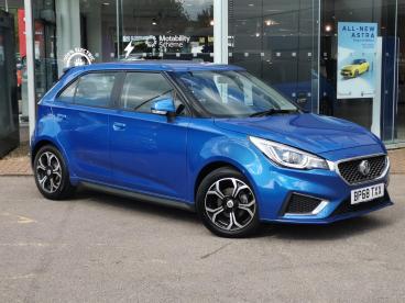 SPOTICAR Mg 3 Mg3 1.5 Vti-tech Exclusive Euro 6 (s/s) 5dr Used Car - Saloon Petrol Blue - Hemel Hempstead - 1200625772_1