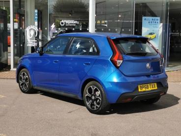 SPOTICAR Mg 3 Mg3 1.5 Vti-tech Exclusive Euro 6 (s/s) 5dr Used Car - Saloon Petrol Blue - Hemel Hempstead - 1200625772_5
