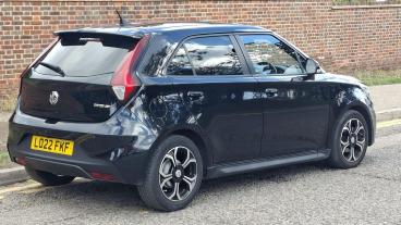 SPOTICAR Mg 3 Mg3 1.5 Vti-tech Excite Euro 6 (s/s) 5dr Used Car - Saloon Petrol Black - Hemel Hempstead - 1200630610_4