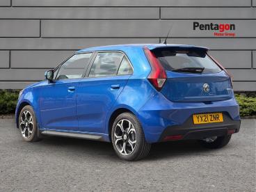 SPOTICAR Mg 3 Mg3 1.5 Vti-tech Exclusive Nav Euro 6 (s/s) 5dr Used Car - Saloon Petrol Blue - Lincoln - 1200632257_2