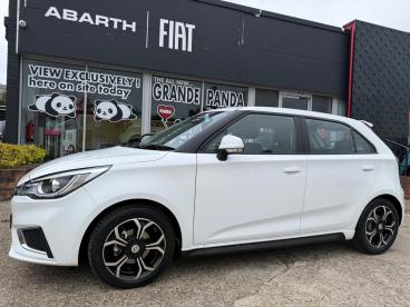 SPOTICAR Mg 3 Mg3 1.5 Vti-tech Exclusive Nav Euro 6 (s/s) 5dr Used Car - Saloon Petrol White - Dartford - 500632828_4