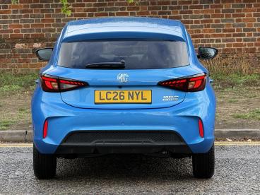 SPOTICAR Mg 3 Mg3 1.5 Hybrid+ Trophy Auto Euro 6 (s/s) 5dr Used Car - Saloon Hybrid Blue - Hemel Hempstead - 1200634987_5