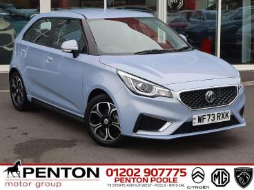 SPOTICAR Mg 3 Mg3 1.5 Vti-tech Exclusive Nav Euro 6 (s/s) 5dr Used Car - Saloon Petrol Silver - Poole - 1200635184_1