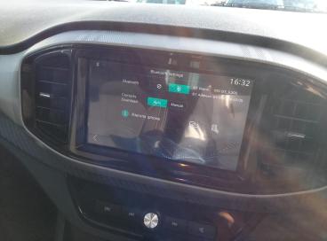 SPOTICAR Mg 3 Mg3 1.5 Vti-tech Exclusive Nav Euro 6 (s/s) 5dr Used Car - Saloon Petrol Black - Kings Lynn - 1200639119_5
