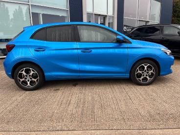 SPOTICAR Mg 3 Mg3 1.5 Hybrid+ Trophy Auto Euro 6 (s/s) 5dr Used Car - Saloon Hybrid Blue - Kettering - 1200641846_2