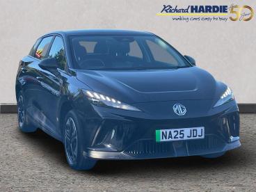 SPOTICAR Mg 4 Mg4 49kwh Se Auto 5dr Used Car - Saloon Electric Black - Ashington - 1200544911_1