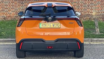 SPOTICAR Mg 4 Mg4 64kwh Trophy Long Range Auto 5dr Used Car - Saloon Electric Orange - Hemel Hempstead - 1200555775_3