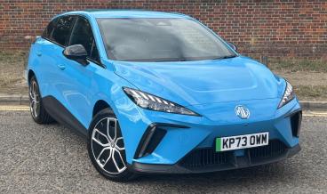 SPOTICAR Mg 4 Mg4 64kwh Trophy Long Range Auto 5dr Used Car - Saloon Electric Blue - Hemel Hempstead - 1200555787_1