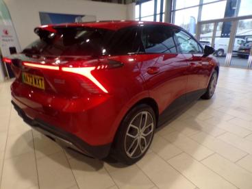 SPOTICAR Mg 4 Mg4 77kwh Trophy Extended Range Auto 5dr Used Car - Saloon Electric Red - Ashington - 1200556655_4