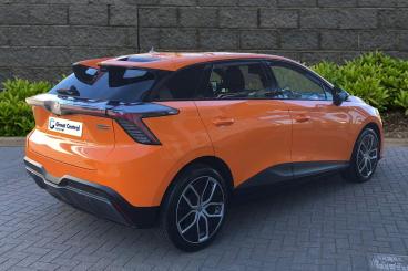 SPOTICAR Mg 4 Mg4 64kwh Trophy Long Range Auto 5dr Used Car - Saloon Electric Orange - Rugby - 1200593247_5