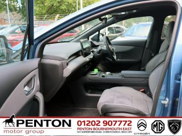 SPOTICAR Mg 4 Mg4 64kwh Xpower Auto 4wd 5dr (dual Motor) Used Car - Saloon Electric Blue - Christchurch - 1200603420_3