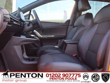 SPOTICAR Mg 4 Mg4 64kwh Trophy Long Range Auto 5dr Used Car - Saloon Electric Orange - Poole - 1200611142_4