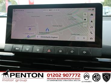SPOTICAR Mg 4 Mg4 64kwh Trophy Long Range Auto 5dr Used Car - Saloon Electric White - Christchurch - 1200623641_2