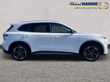 SPOTICAR Mg 5 Mg5 64kwh Trophy Long Range Auto 5dr Used Car - Suv Electric White - Wallsend - 1200550225_3