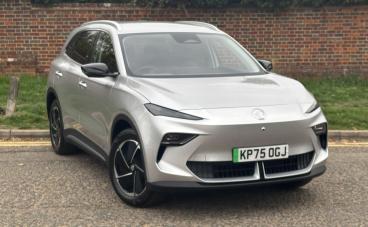 SPOTICAR Mg 5 Mg5 64kwh Trophy Long Range Auto 5dr Used Car - Suv Electric Silver - Hemel Hempstead - 1200555747_1