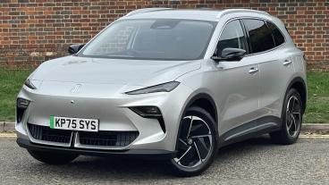 SPOTICAR Mg 5 Mg5 64kwh Trophy Long Range Auto 5dr Used Car - Suv Electric Silver - Hemel Hempstead - 1200555758_1