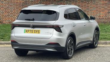 SPOTICAR Mg 5 Mg5 64kwh Trophy Long Range Auto 5dr Used Car - Suv Electric Silver - Hemel Hempstead - 1200555758_5