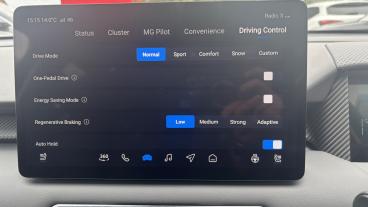 SPOTICAR Mg 5 Mg5 64kwh Trophy Long Range Auto 5dr Used Car - Suv Electric Black - Hemel Hempstead - 1200555760_2