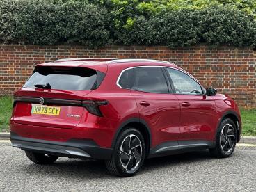 SPOTICAR Mg 5 Mg5 64kwh Trophy Long Range Auto 5dr Used Car - Suv Electric Red - Hemel Hempstead - 1200555761_5